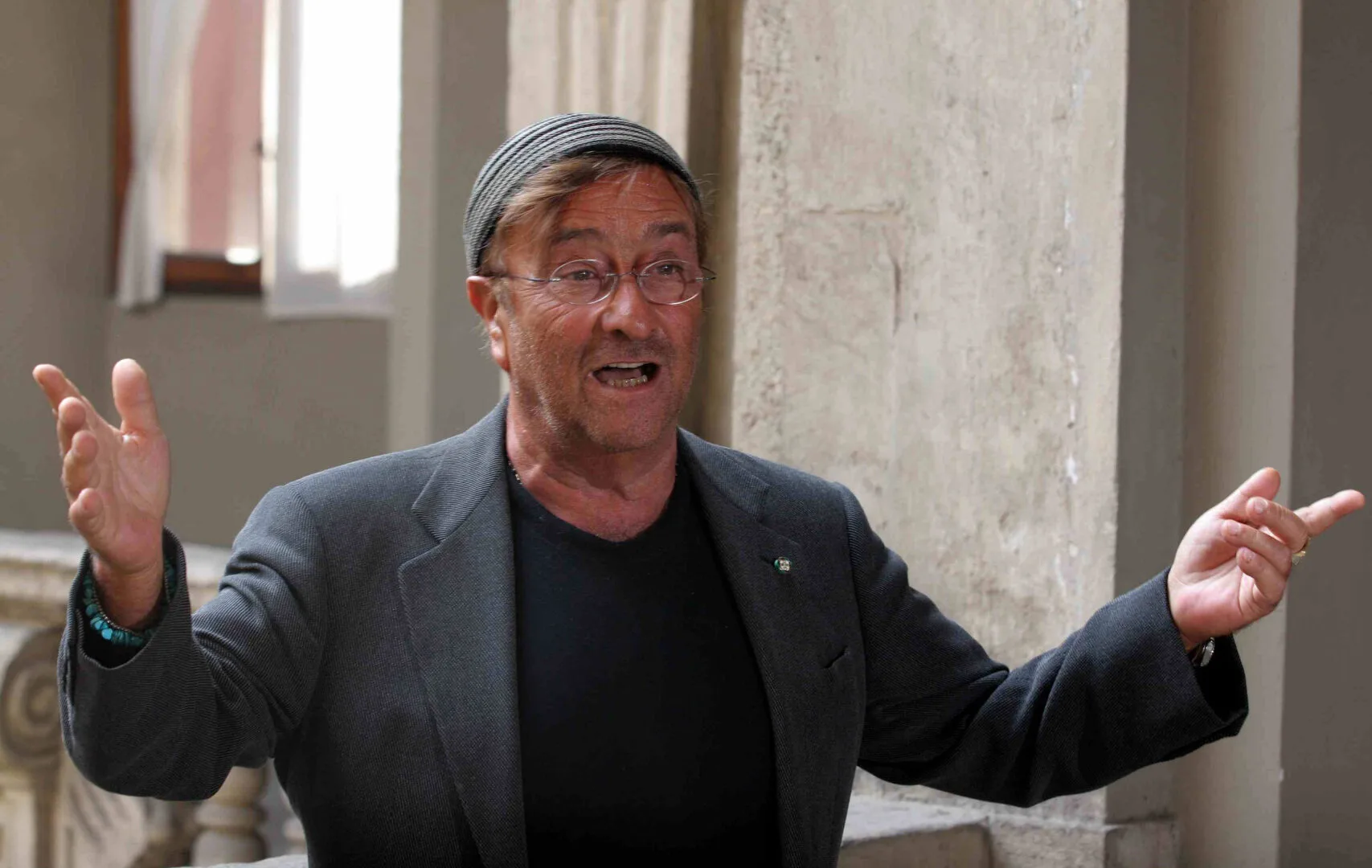 Lucio dalla image photo