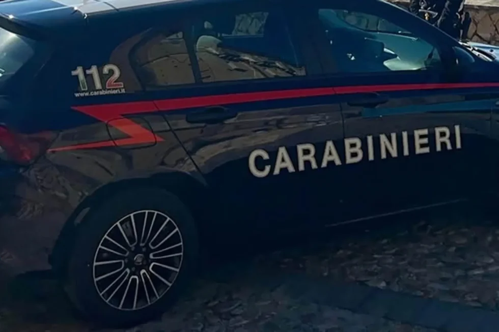 Volante carabinieri