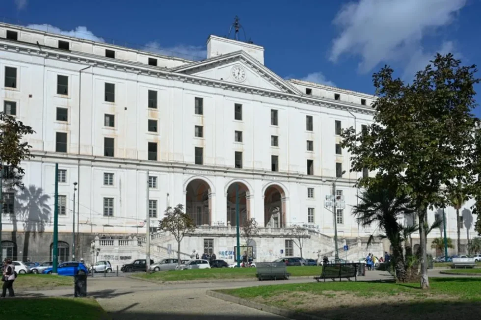 Real albergo dei poveri napoli