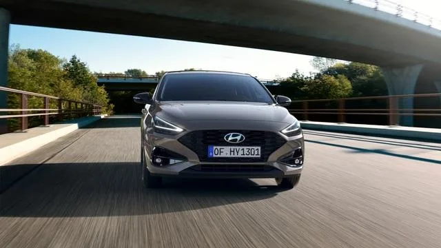 Hyundai i model year