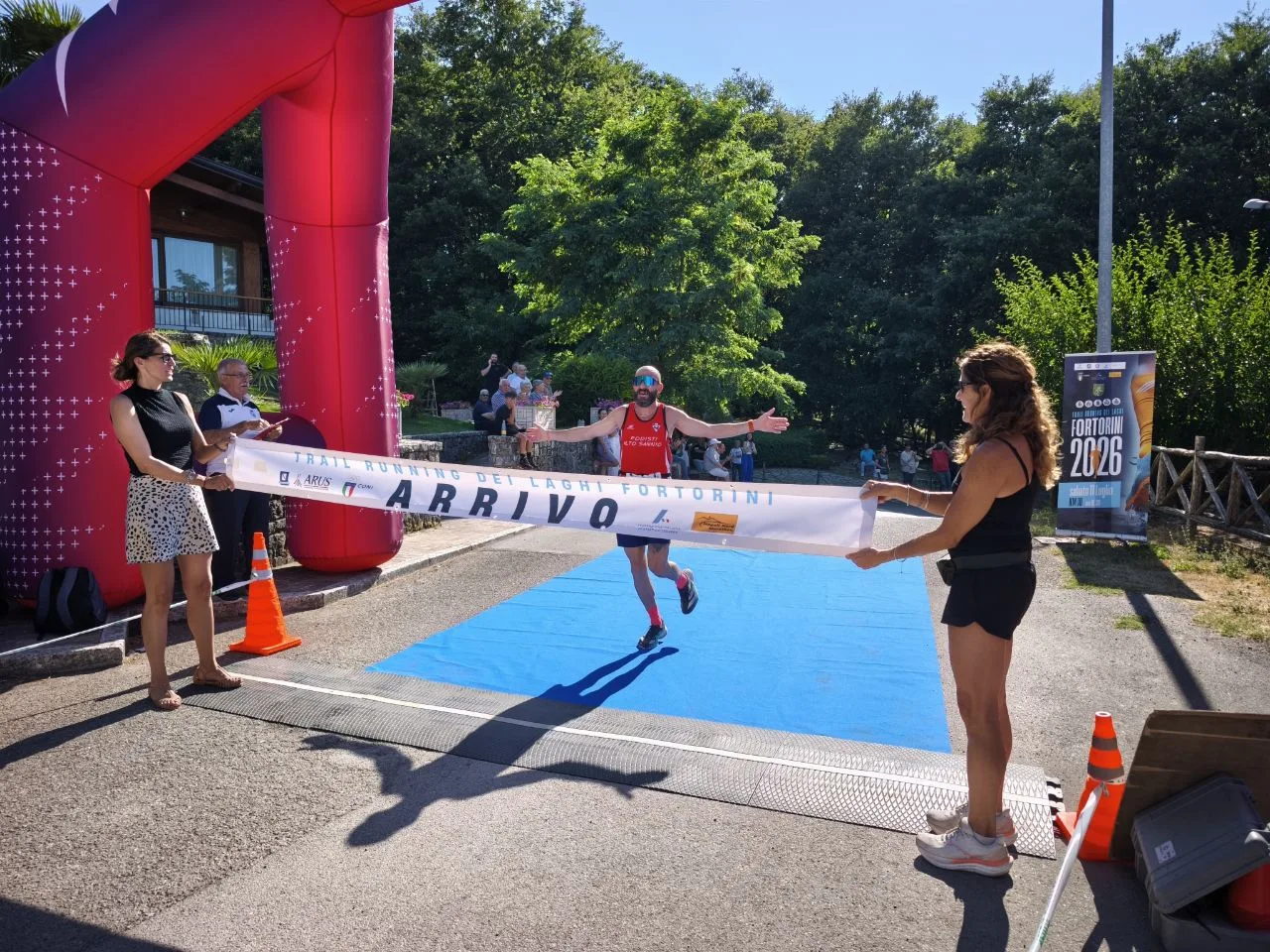Trail running dei laghi fortorini arrivo uomini
