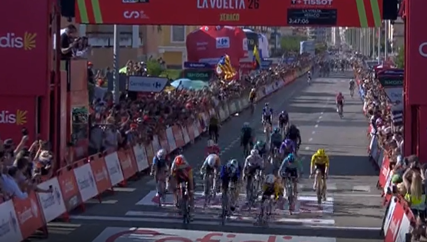 Vuelta Spagna: Coquard vince la frazione. Pogacar si ritira