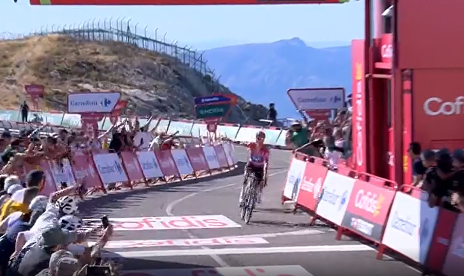 Vuelta Spagna: Mas leader dopo la caduta di Pogacar