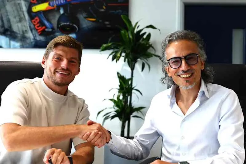 Max verstappen e laurent mekies