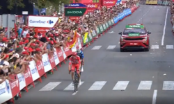 Vuelta Spagna: Tadej Pogacar altra perla! Battuto in volata Eric Mas