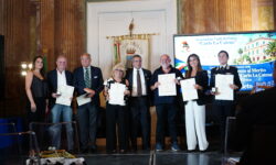 A Villa Campolieto si è svolta la cerimonia della Medaglia d’Argento dei Vigili del Fuoco “Carlo La Catena”
