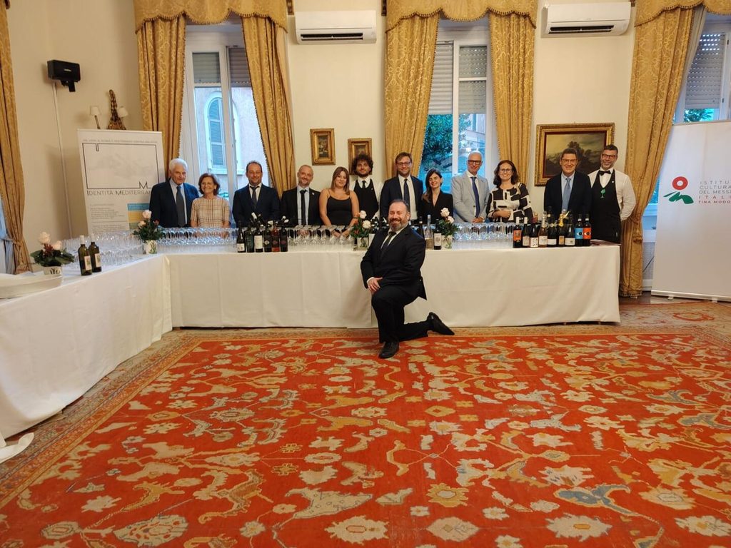 La Campania del Vino e Identità Mediterranea firmano il Brindisi Ufficiale all'Ambasciata del Messico a Roma