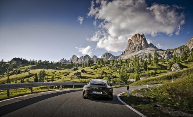 Porsche GT3 Bergsport coniuga il puro piacere della guida in edizione limitata