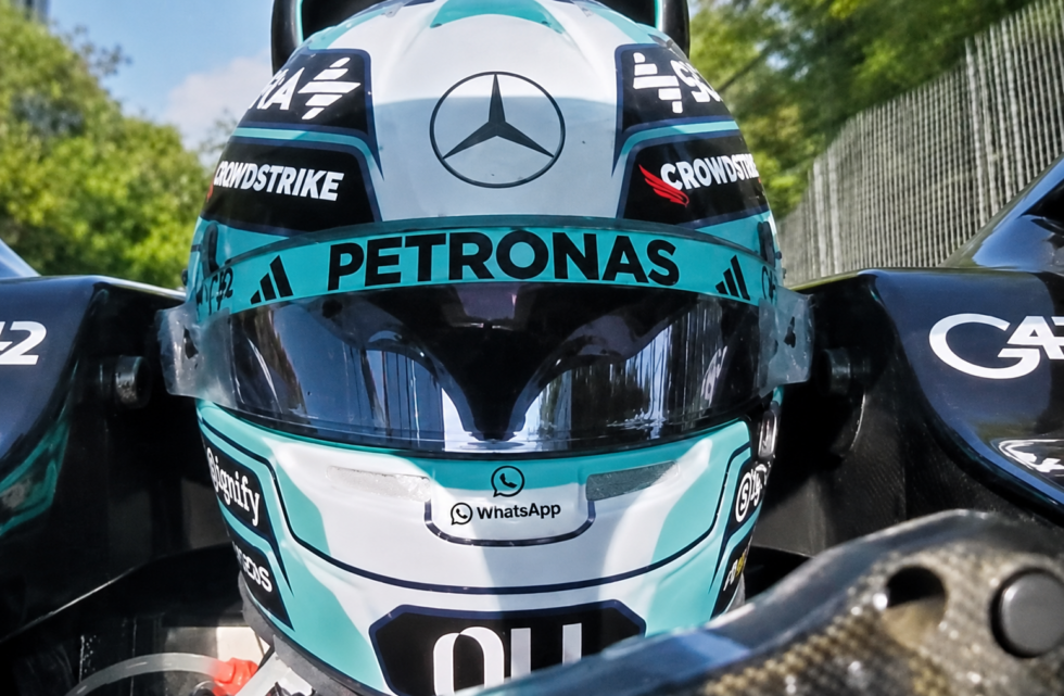 F1, Gp Azerbaigian, Russell conquista la gara, ma super Max Verstappen!