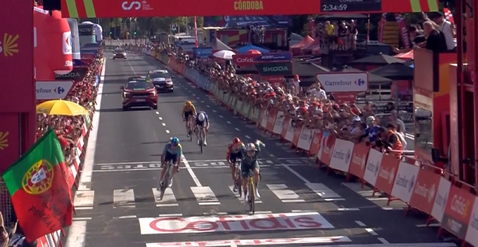 Vuelta Spagna: altra vittoria di Van Aert