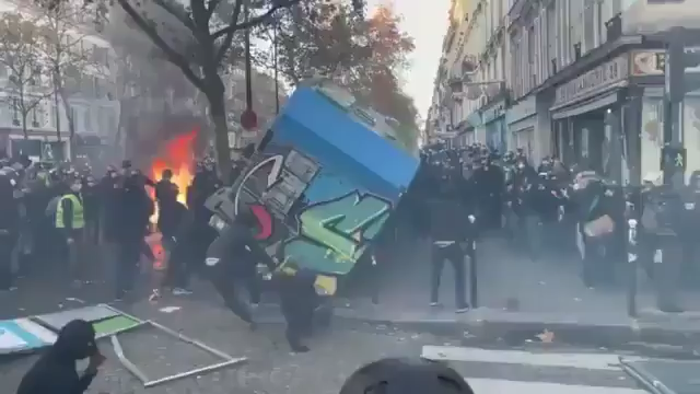 Proteste degli studenti in Francia